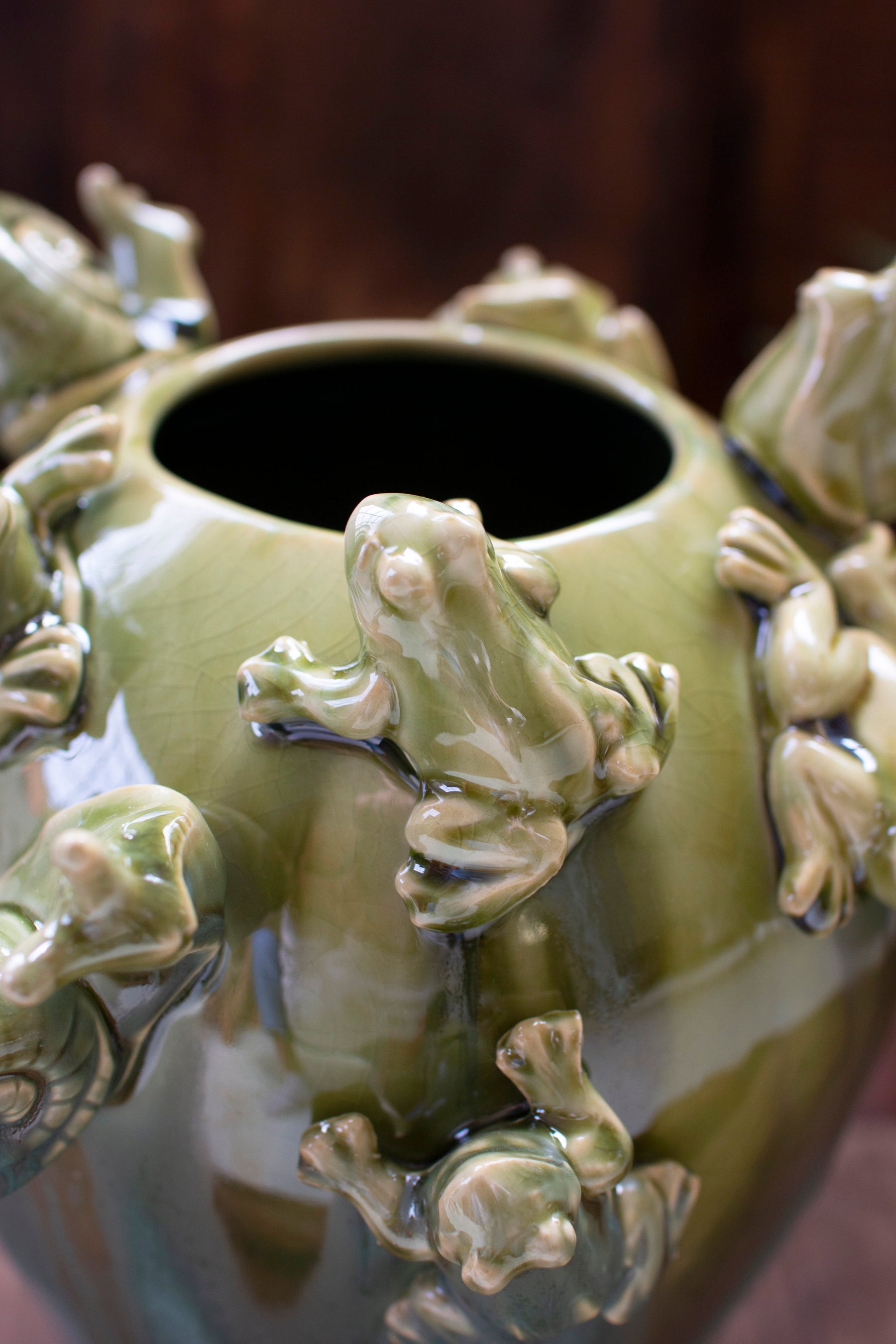 Ceramic Frogs and Snails Vase - Thumbnail 5