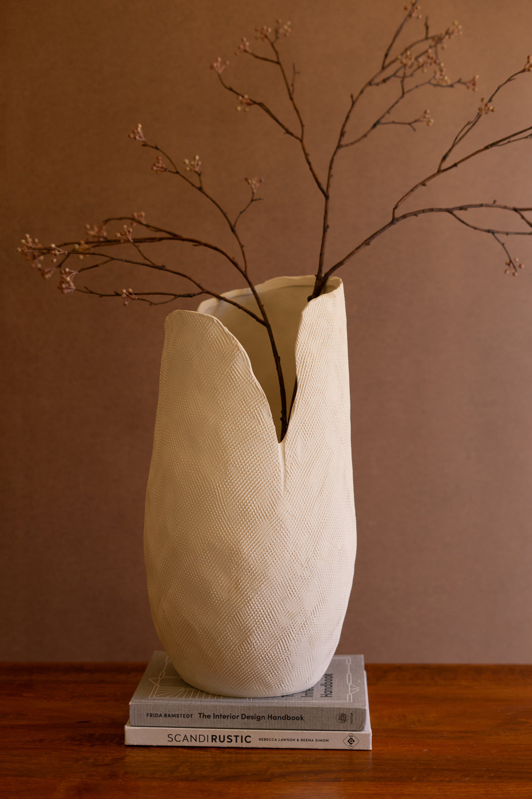 Textured Bloom Flower Vase / Large