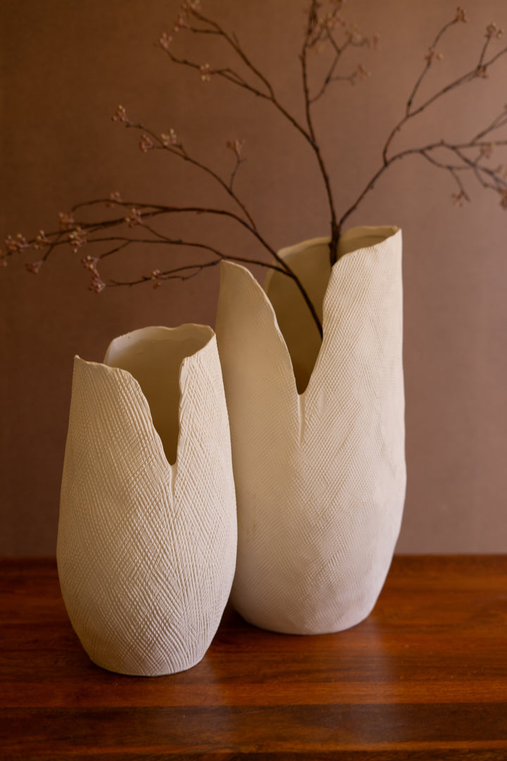 Textured Bloom Flower Vase / Large