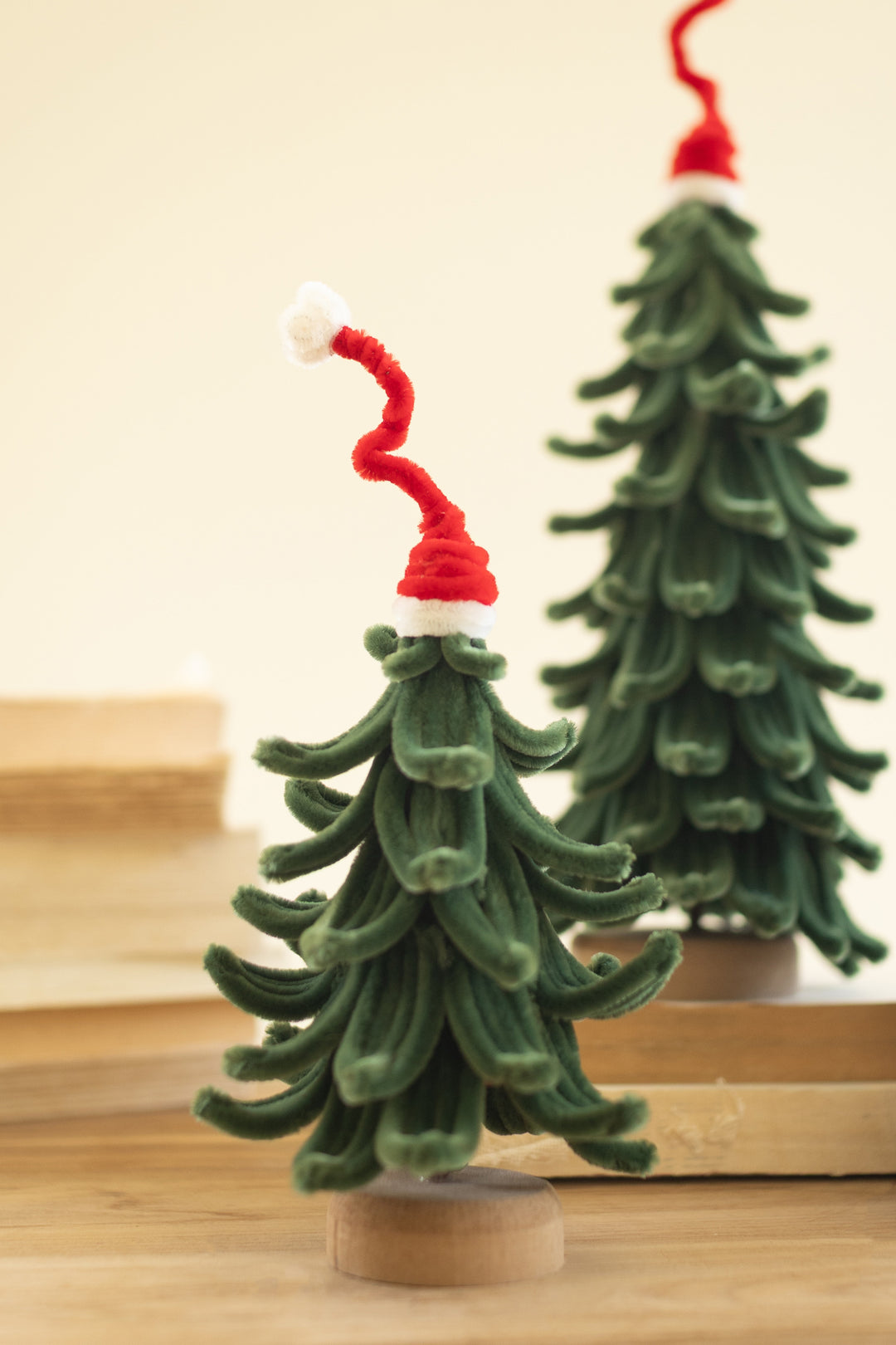 Set of 3 Pipe Cleaner Christmas Trees with Hats