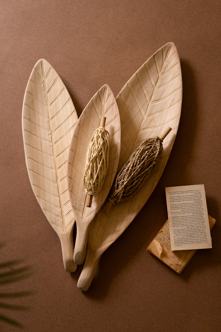 Set of 3 Wooden Leaf Trays