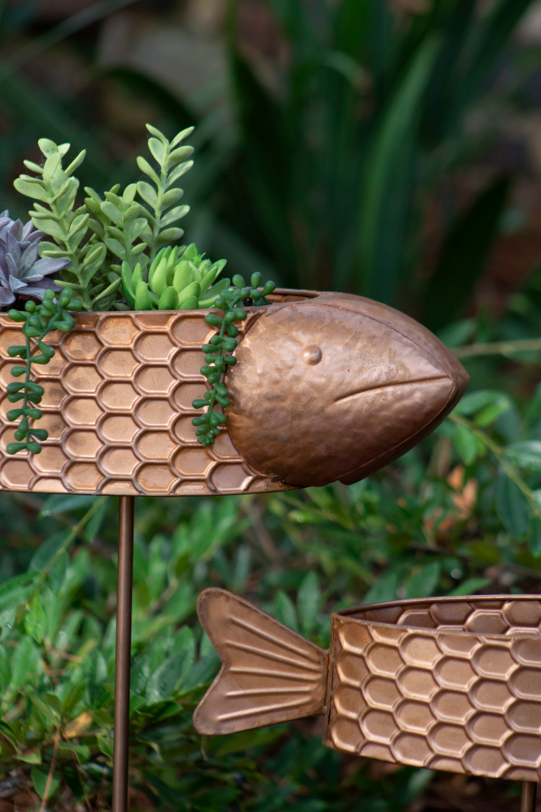 Set of 2 Metal Fish Planter Yard Stakes