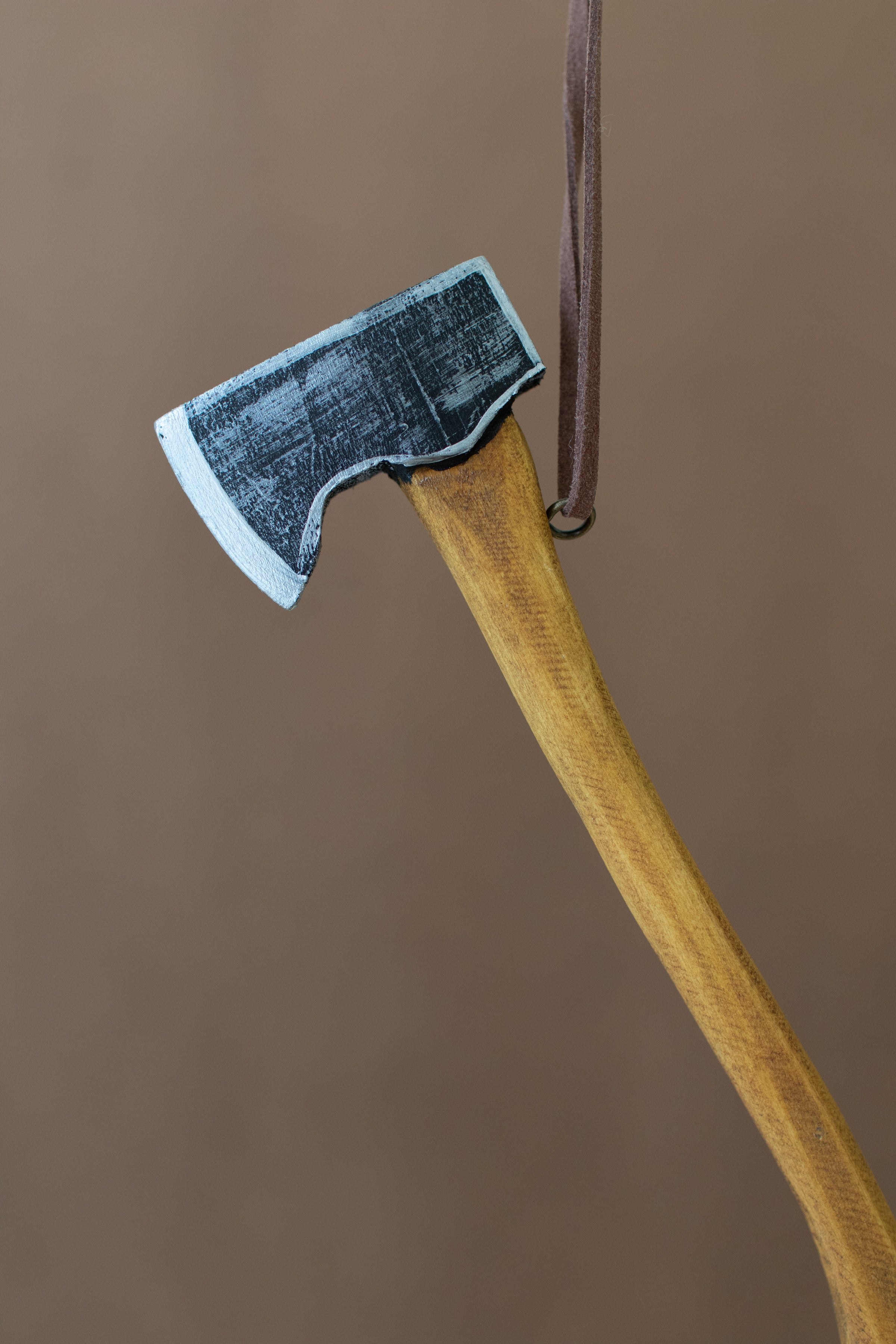 Axe Christmas Ornament - Thumbnail 2