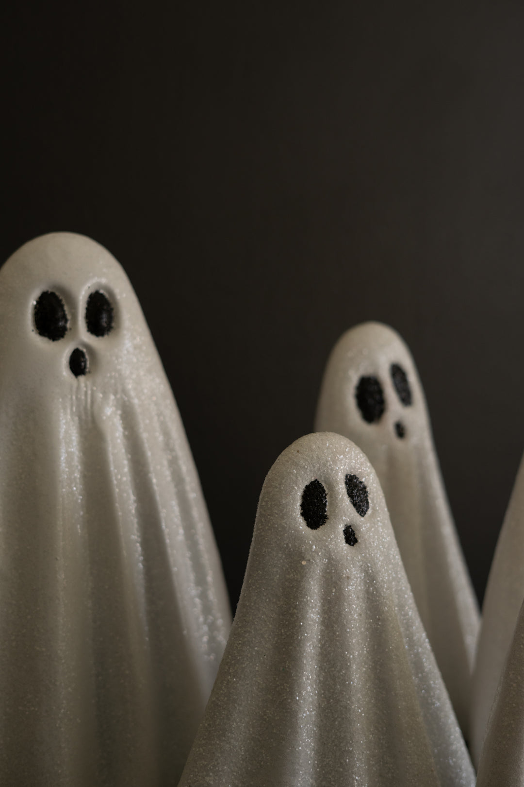 Set of 5 Metal Halloween Ghosts