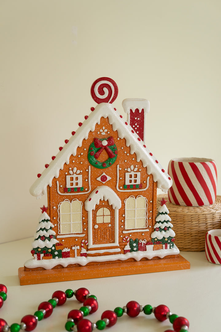 Christmas Gingerbread House