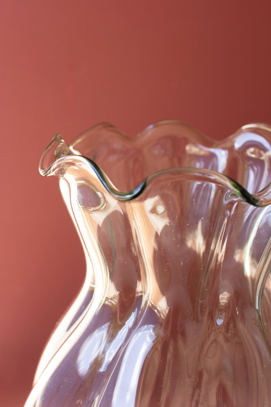 Glass Melon Vase with Ruffled Edge