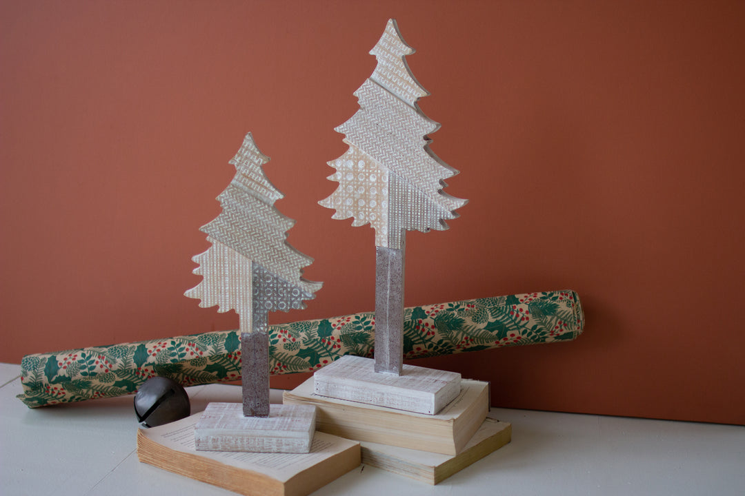 Set Of 2 Wooden Christmas Trees On Bases