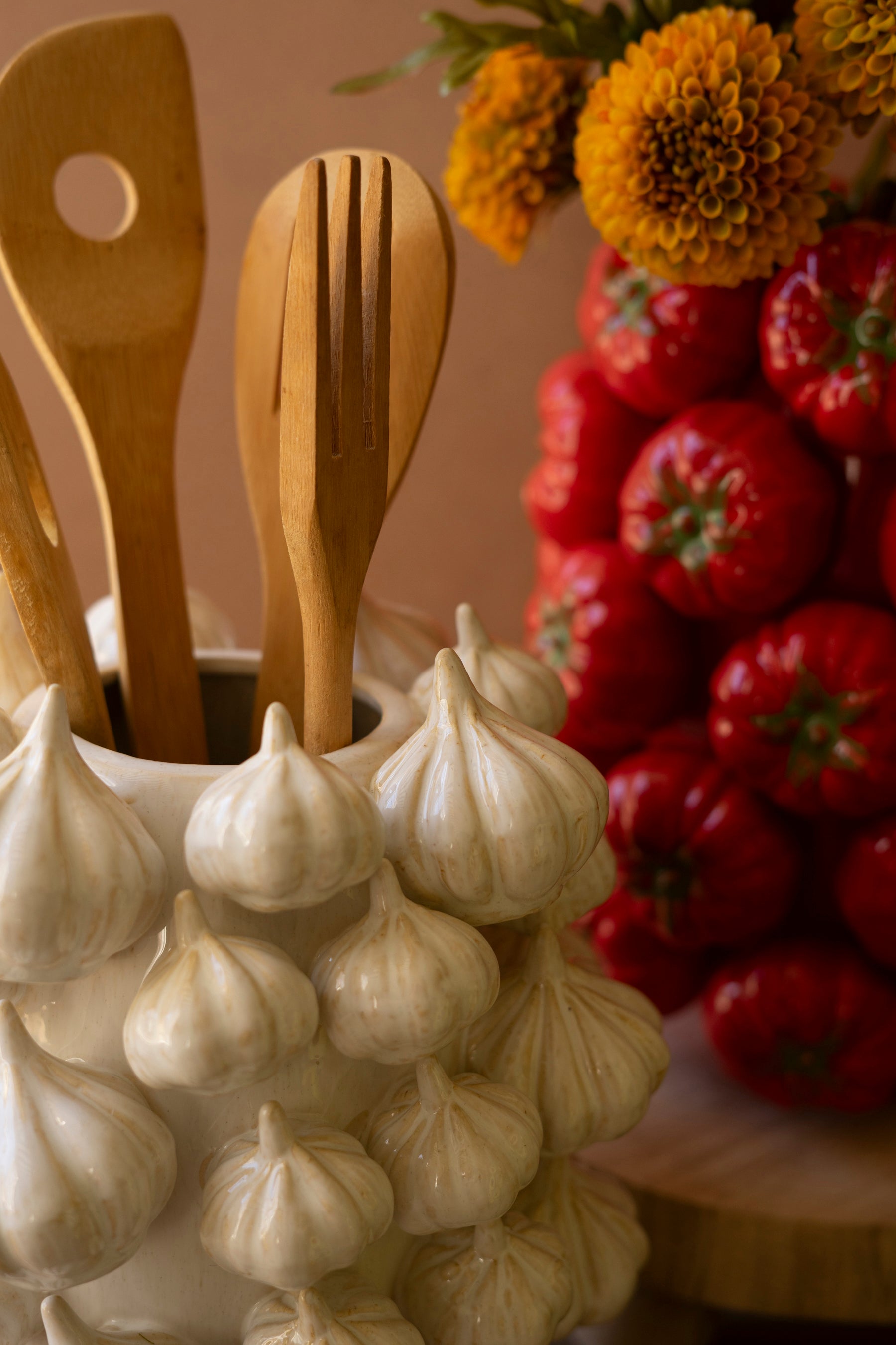 Ceramic Produce Vase / Garlic - Thumbnail 2