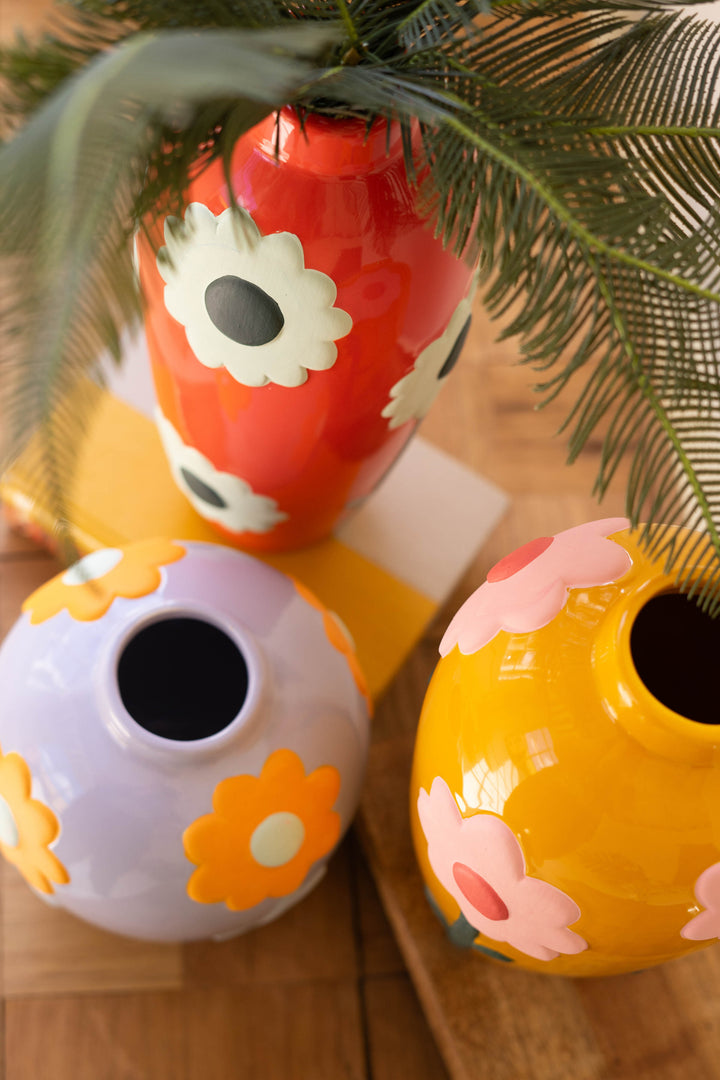 Set of 3 Ceramic Vases with Flowers