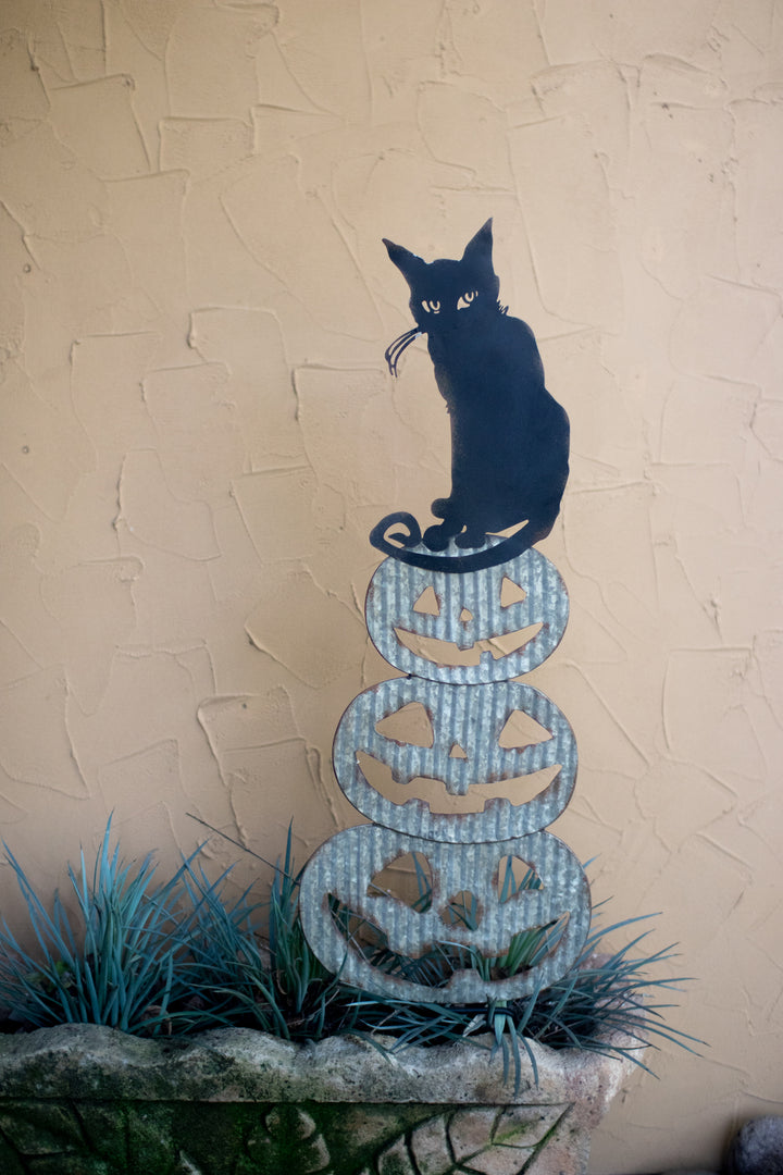 Stacking Painted Metal Jack-O-Lanterns with Cat Yard Art