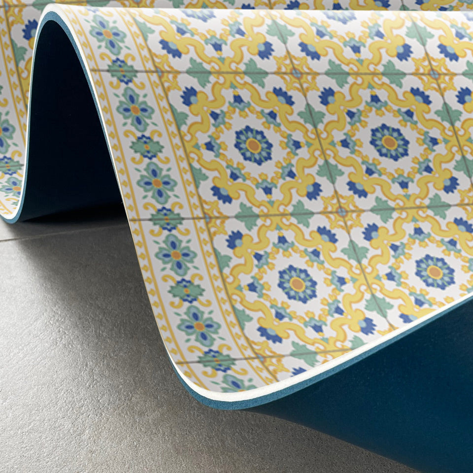 Adama Vinyl Cushioned Comfort Floor Mat (Calidoscopi_Y)