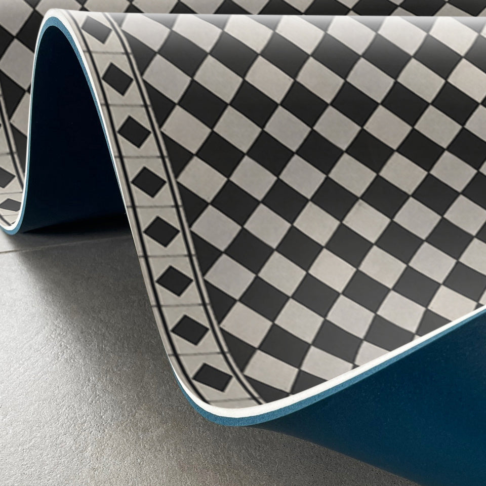 Adama Vinyl Cushioned Comfort Floor Mat (Chess_B)
