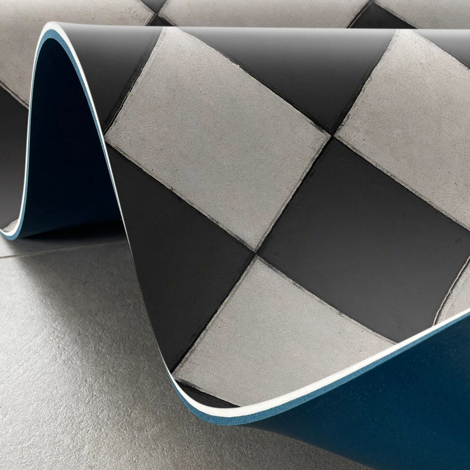 Adama Vinyl Cushioned Comfort Floor Mat (Class_Black)