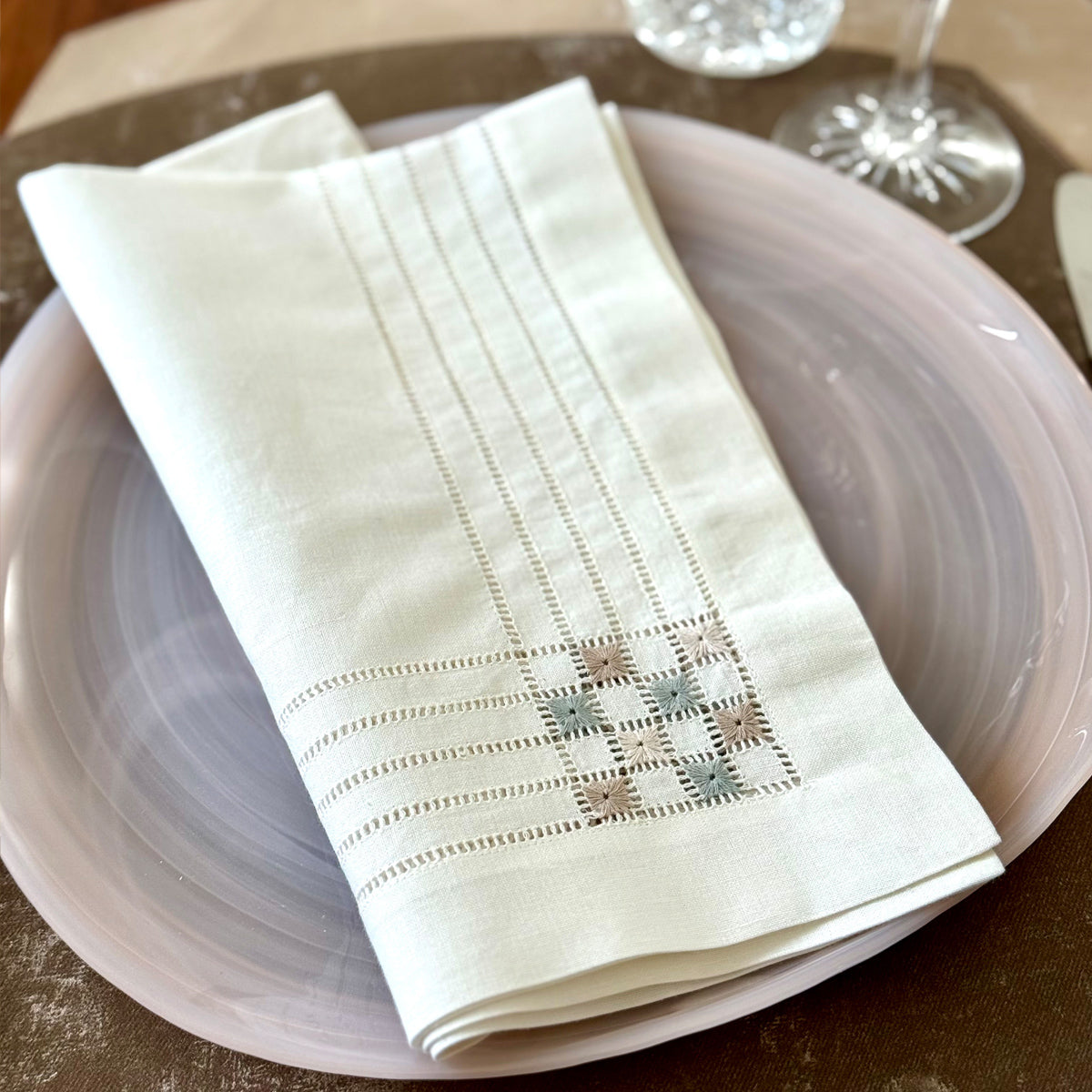 Cornermark Hemstitched and Embroidered Napkins Set/4 - Thumbnail 2