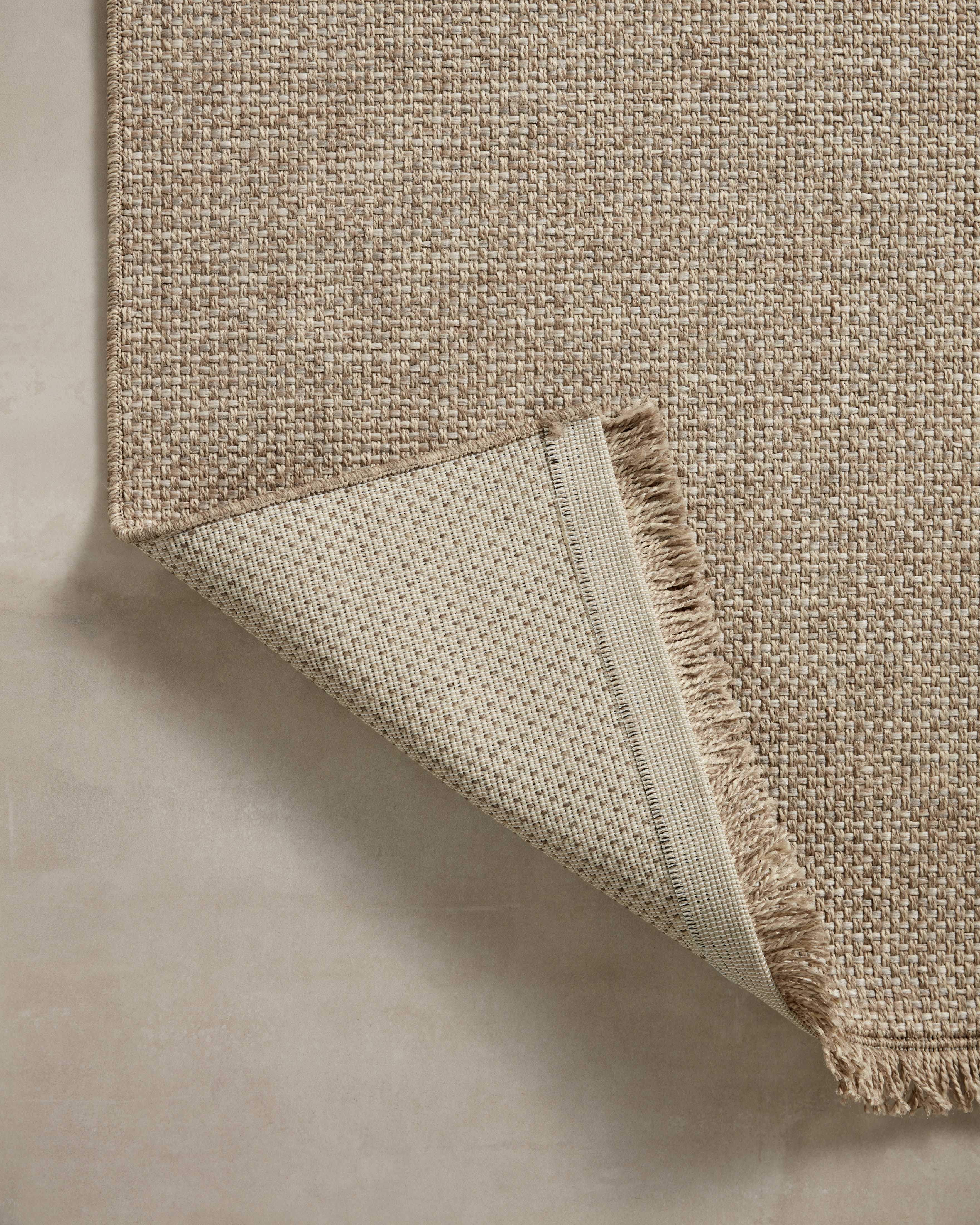 Loloi Dawn Natural Indoor/Outdoor Accent Rug (DAW-04)