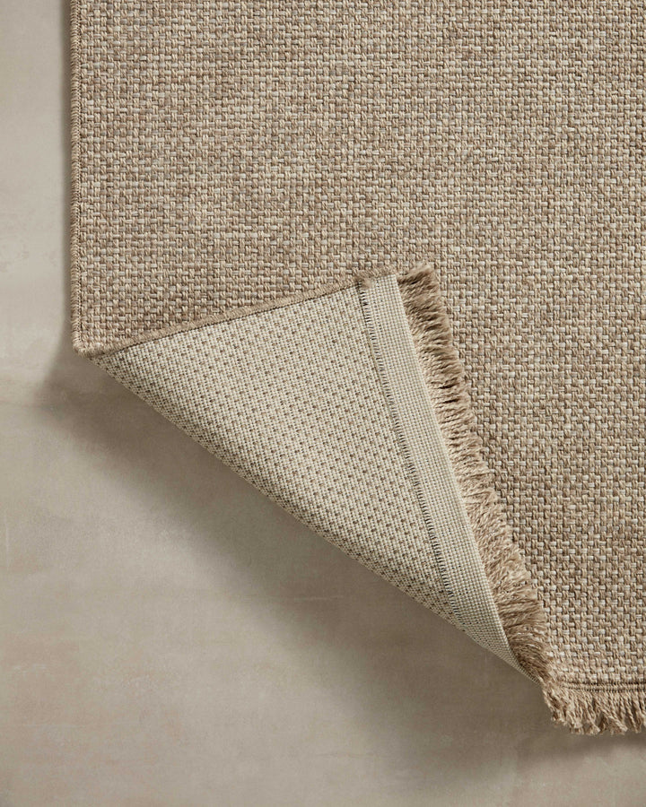 Loloi II Dawn Natural Indoor/Outdoor Accent Rug (DAW-04)