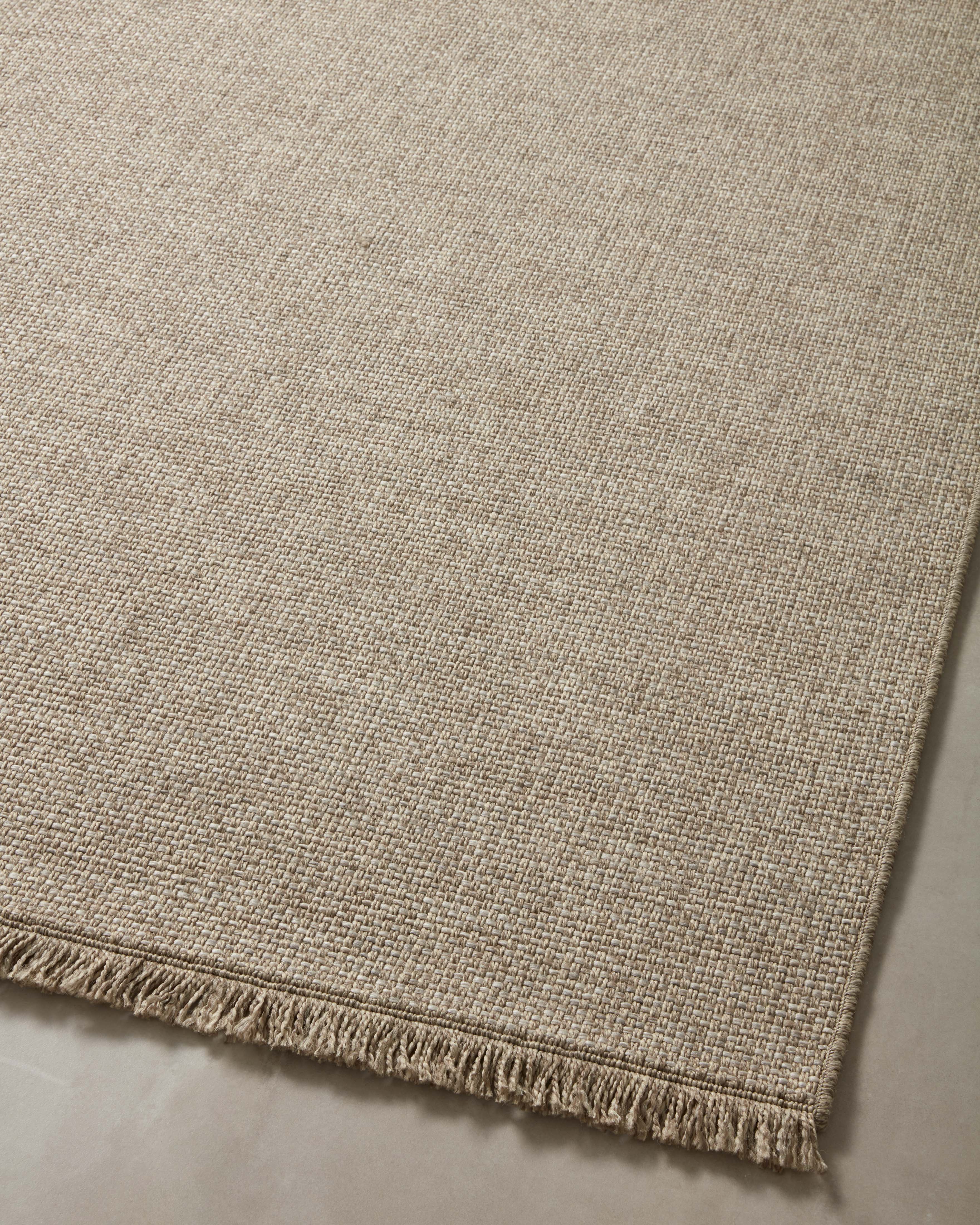 Loloi Dawn Natural Indoor/Outdoor Accent Rug (DAW-04)