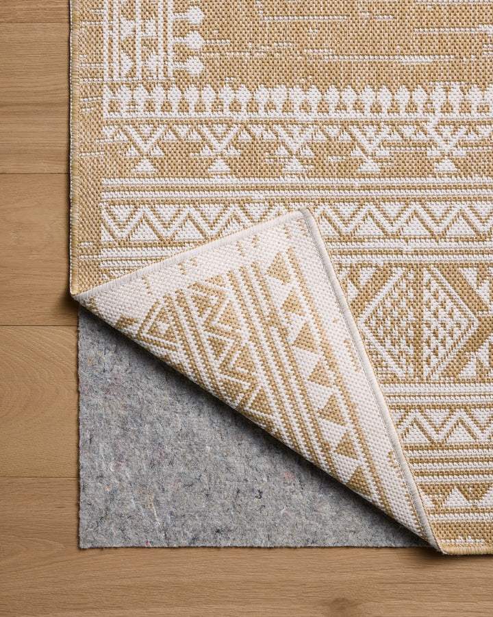 Loloi Easton Ivory / Wheat Indoor/Outdoor Accent Rug (ESN-01)