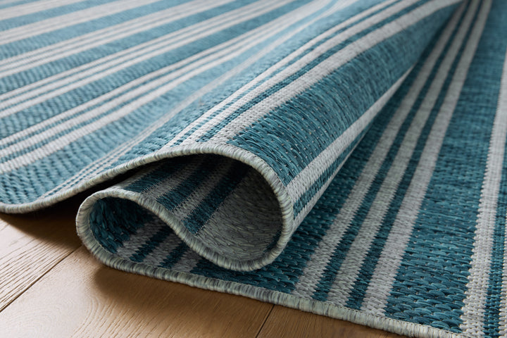 Loloi Easton Teal / Fog Indoor/Outdoor Accent Rug (ESN-04)