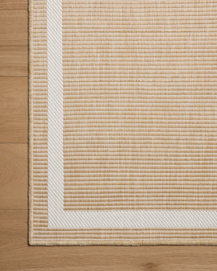 Loloi Easton Wheat / Ivory Indoor/Outdoor Accent Rug (ESN-05)