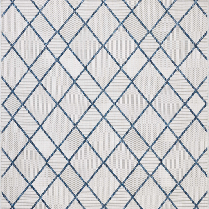 Loloi Easton Ivory / Denim Indoor/Outdoor Accent Rug (ESN-08)