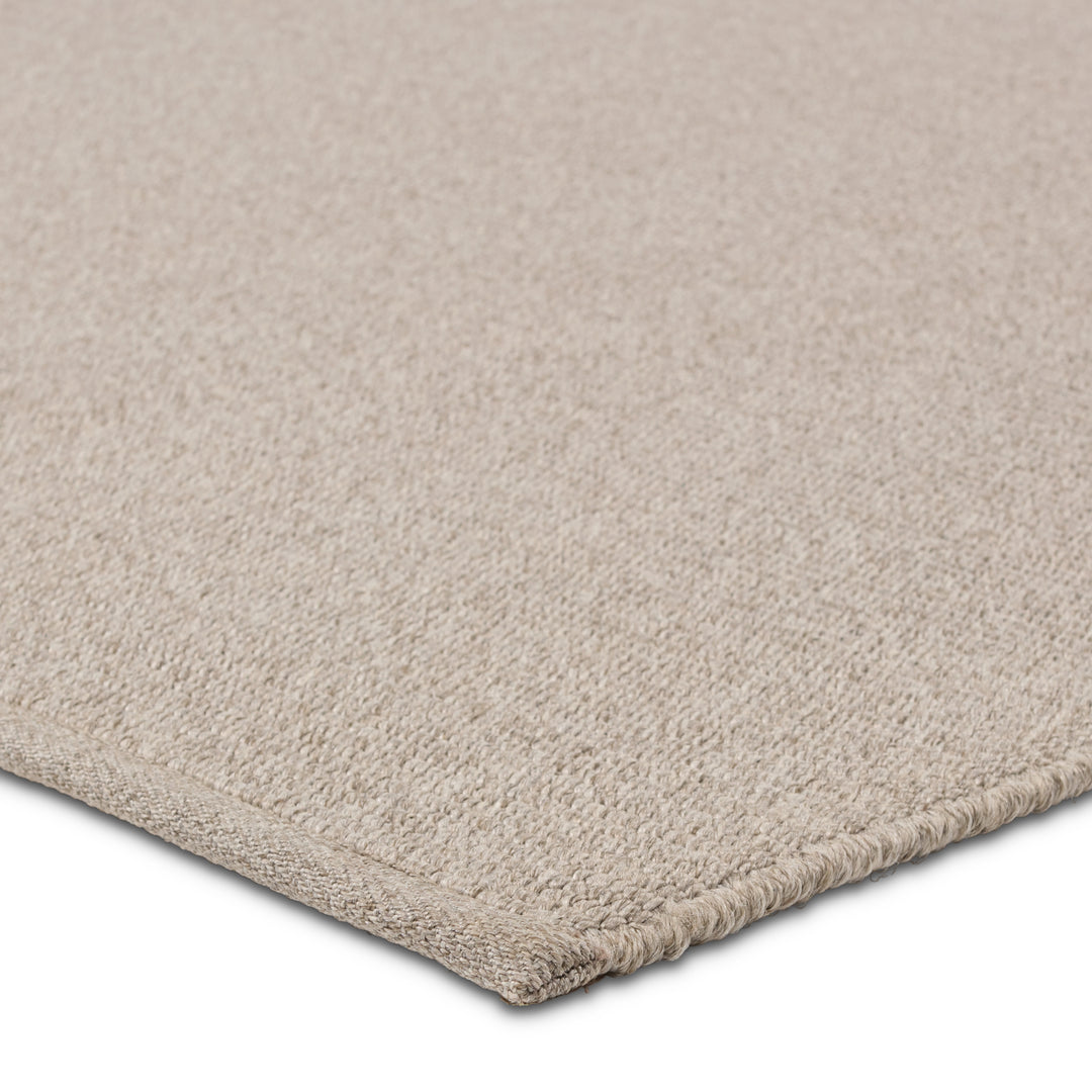 Jaipur Living Texel Indoor/Outdoor Solid Taupe Area Rug (FLINT - FLI01)