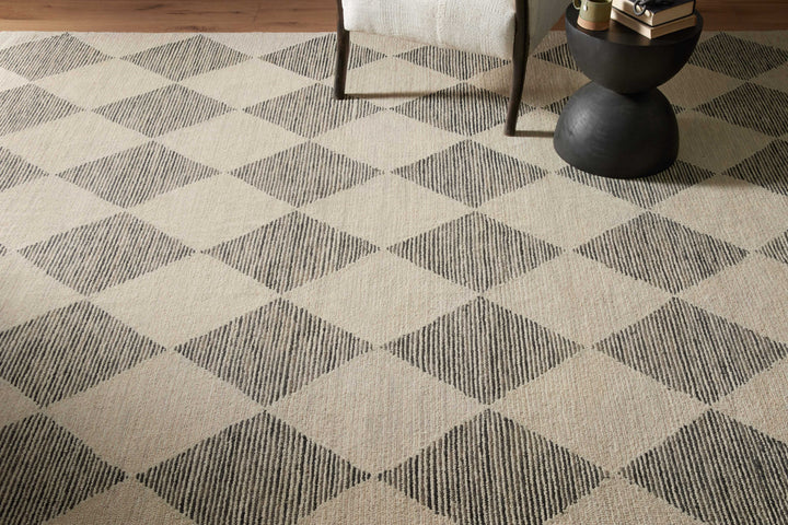 Chris Loves Julia x Loloi Francis Beige / Charcoal Accent Rug (FRA-01)