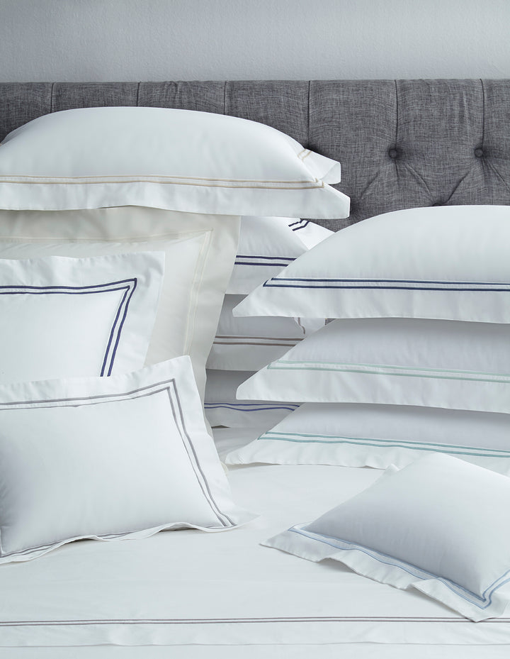 Sferra Grande Hotel Duvet Cover