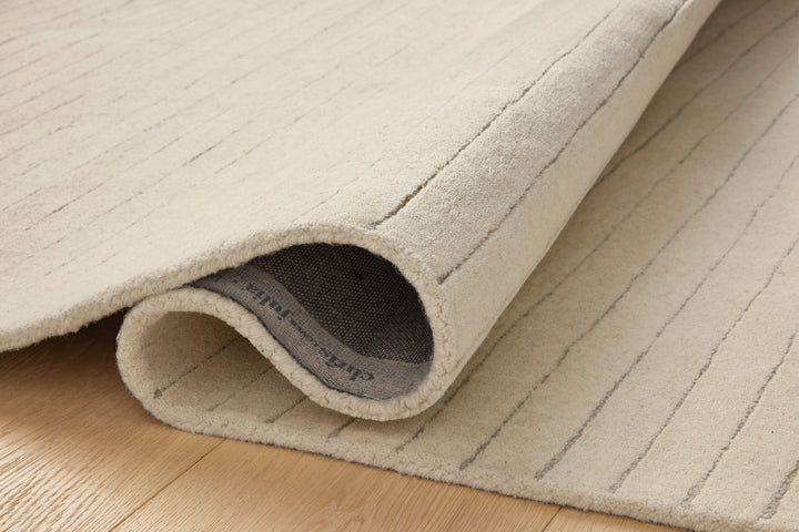 Chris Loves Julia x Loloi Henry Ivory / Dove Accent Rug (HEY-01)