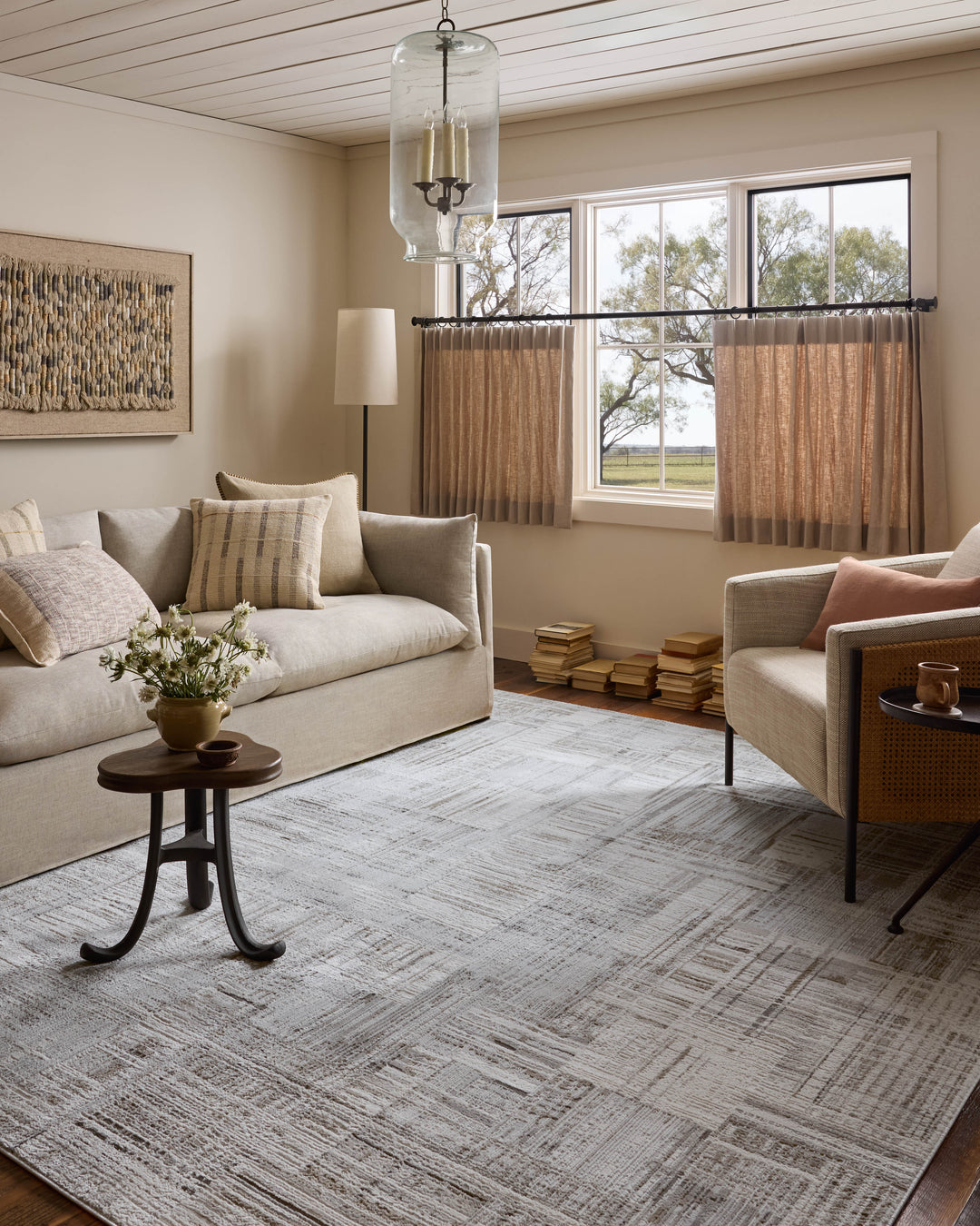 Loloi Hollis Pebble / Ivory Area Rug (HOL-02)