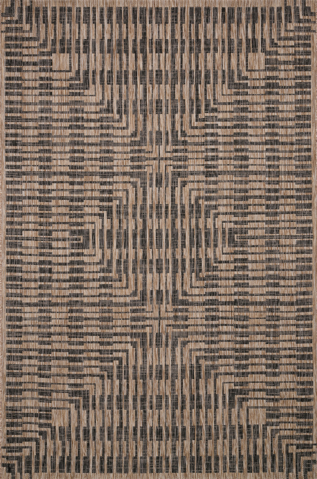 Loloi Isle Brown / Black Indoor/Outdoor Accent Rug (IE-09)