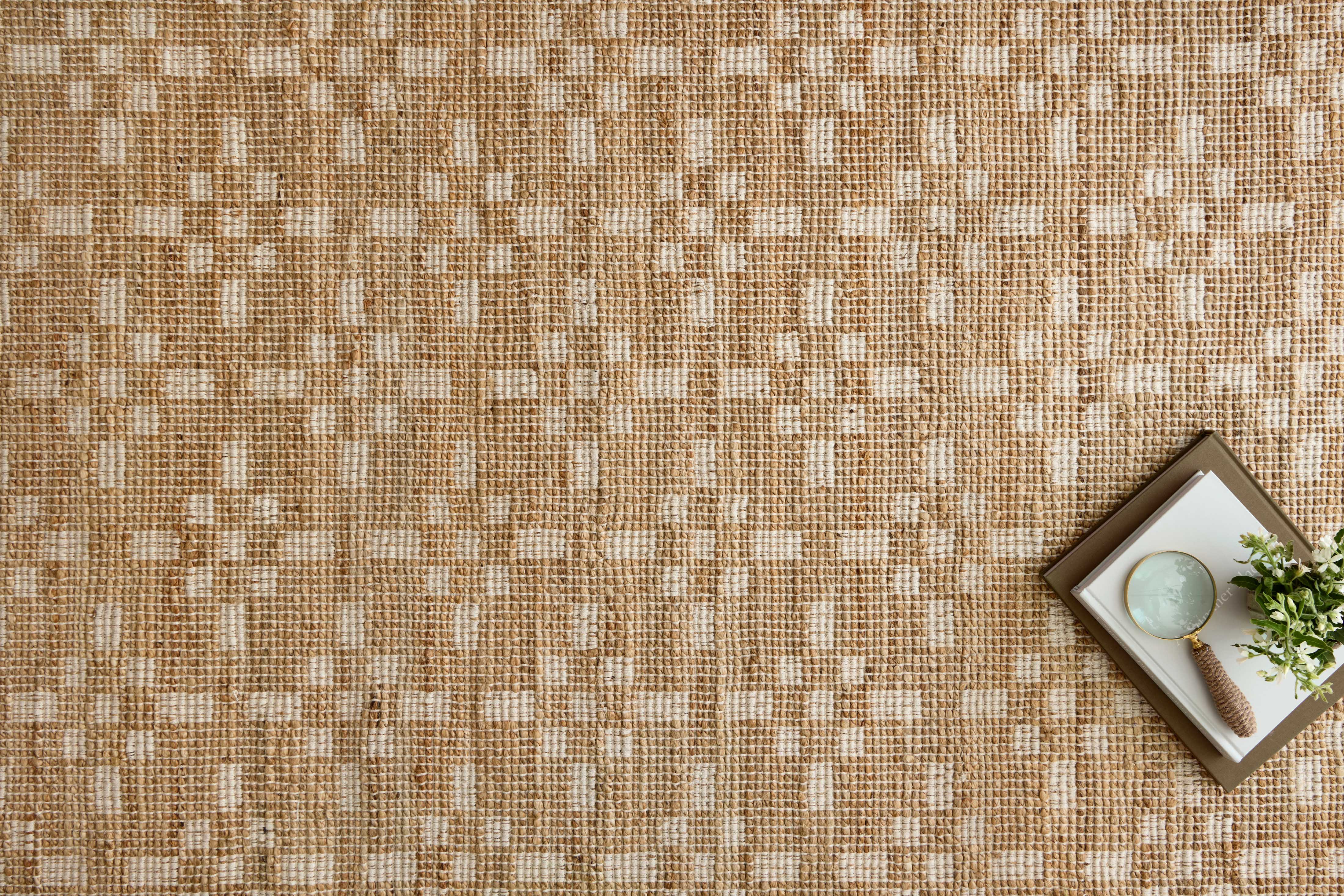 Chris Loves Julia x Loloi Judy Natural / Ivory Accent Rug (JUD-07