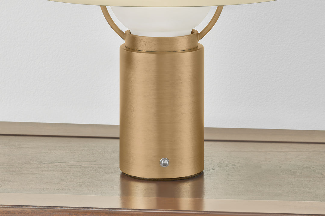 Kindle Rechargeable Table Lamp