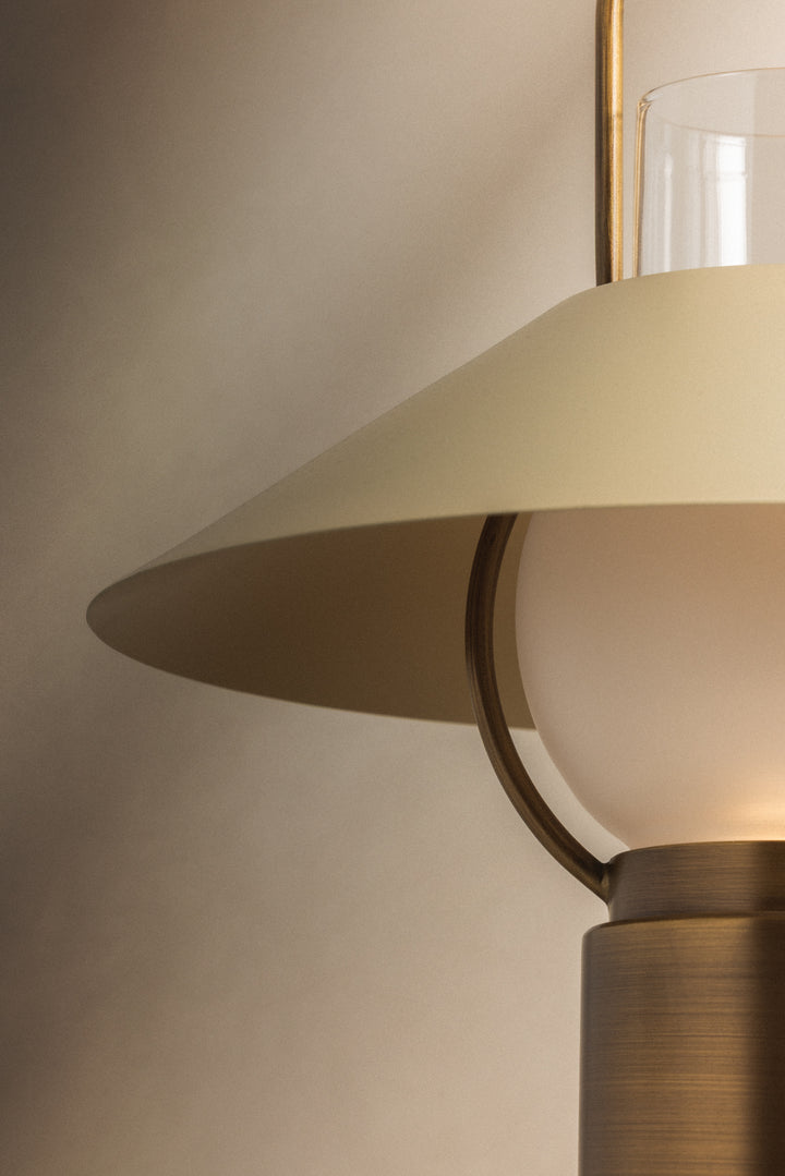 Kindle Rechargeable Table Lamp