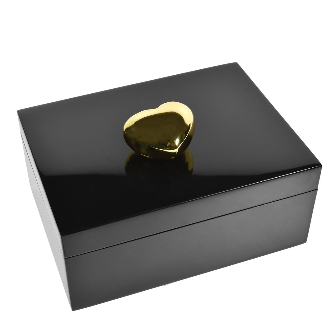 Lacquer Medium Box (Black with Gold Porcelain Heart)