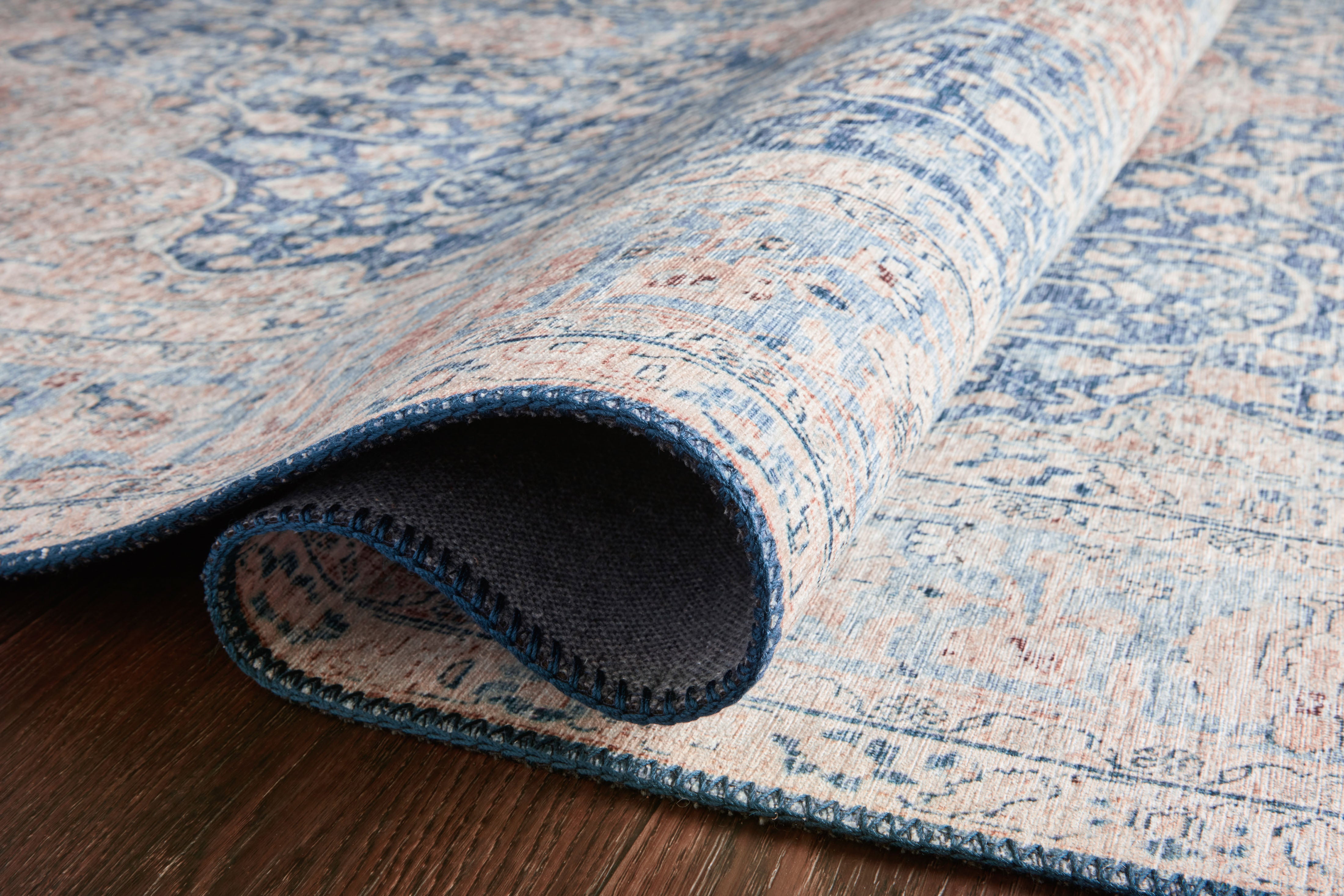 Loloi Layla Blue / Tangerine Accent Rug (LAY-07) – Hudson & Vine