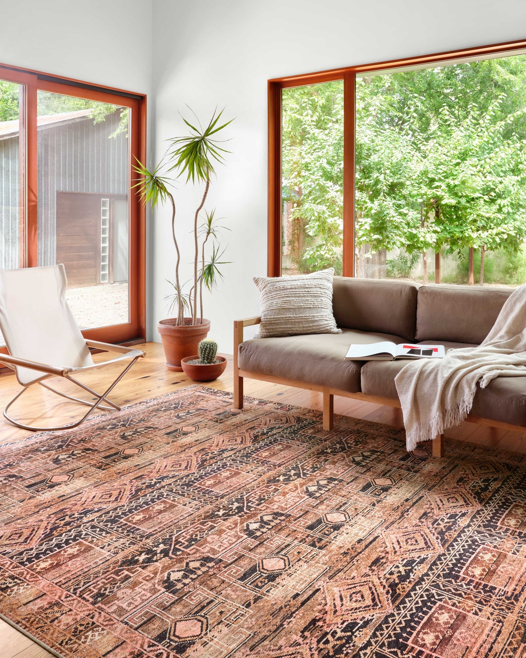 Loloi Layla Mocha / Blush Accent Rug (LAY-14)