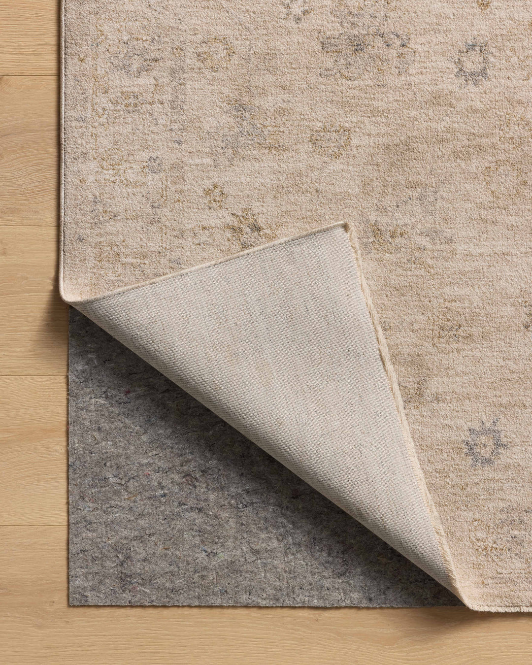 Chris Loves Julia x Loloi Louisa Oatmeal / Stone Accent Rug (LOI-01)