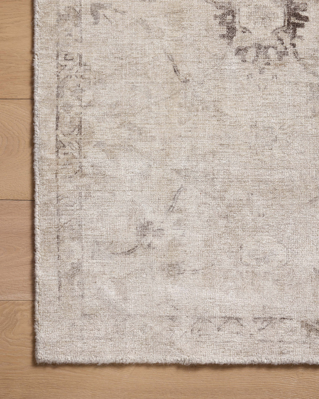 Loloi Marcella Beige / Taupe Area Rug (MAC-02)
