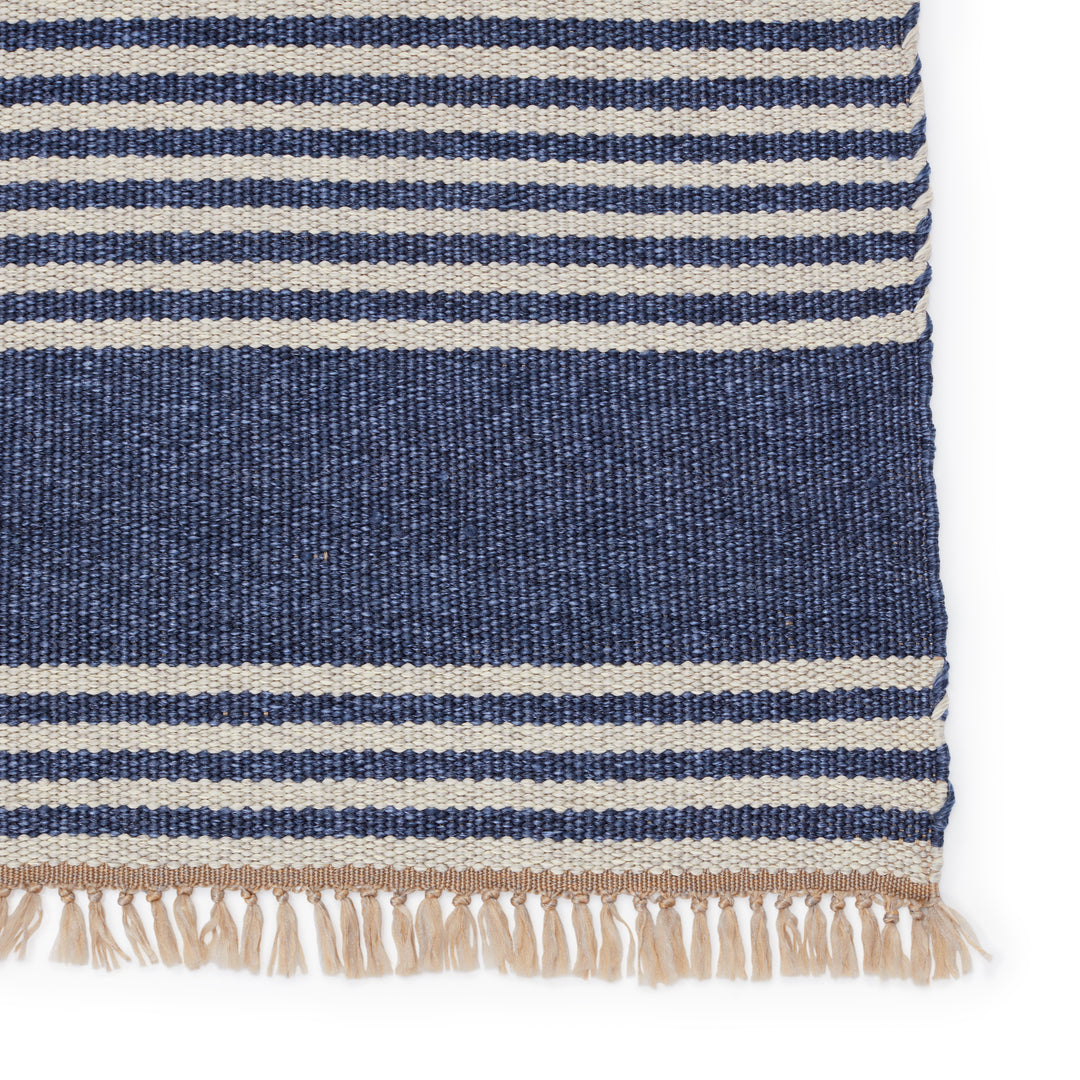 Vibe by Jaipur Living Strand Indoor/ Outdoor Striped Blue/ Beige Area Rug (MORRO BAY - MRB03)