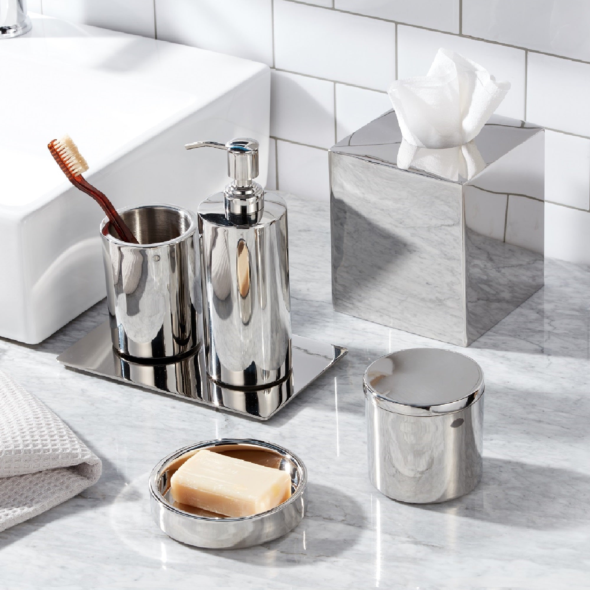 Roselli Trading Bathroom Accessories - Thumbnail 5