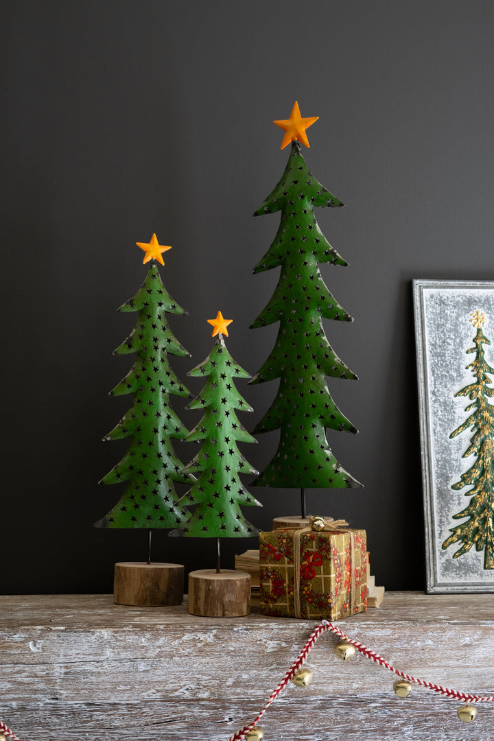 Set Of 3 Recycled Iron Christmas Trees On Wood