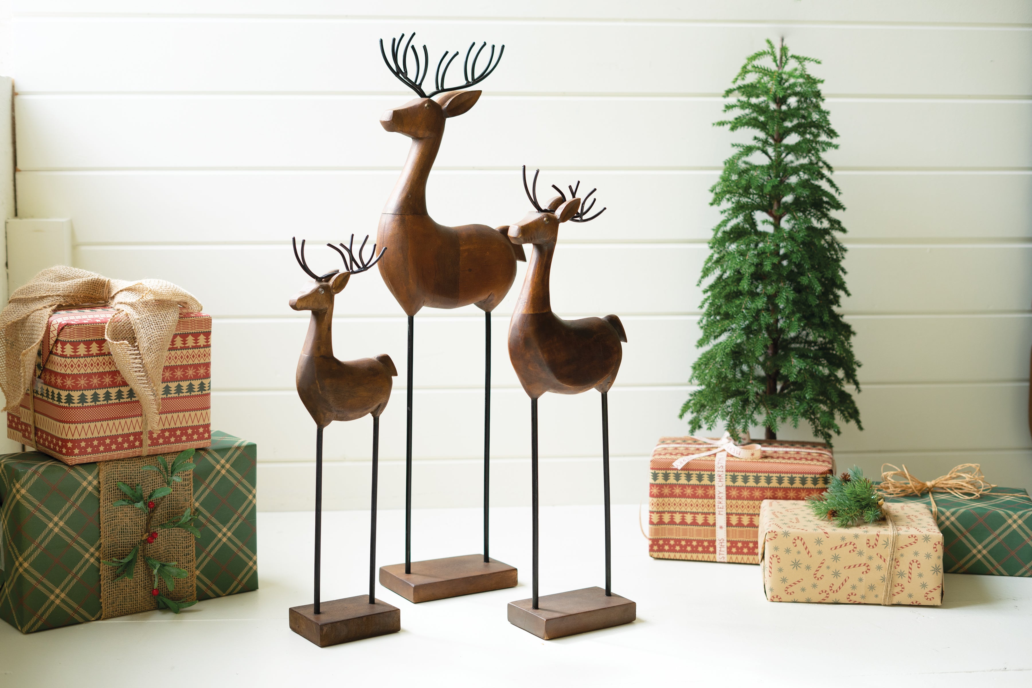 Set of 3 Carved Wood and Iron Reindeer on Bases - Thumbnail 2