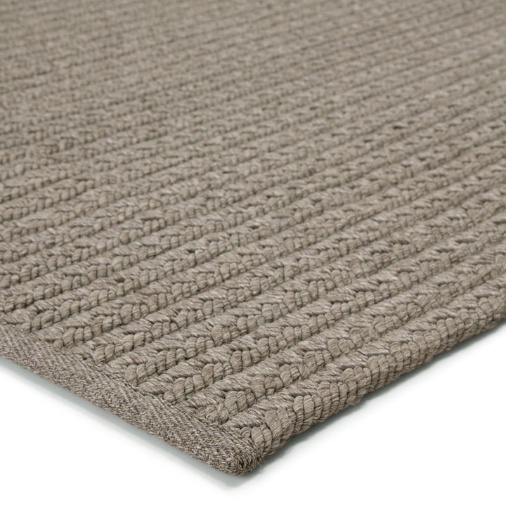 Jaipur Living Iver Indoor/ Outdoor Solid Gray Area Rug (NIRVANA PREMIUM - NIP01)