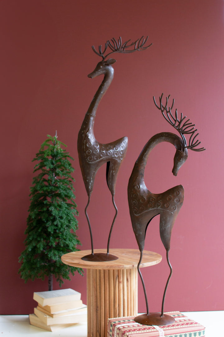 Set of 2 Rustic Metal Reindeer