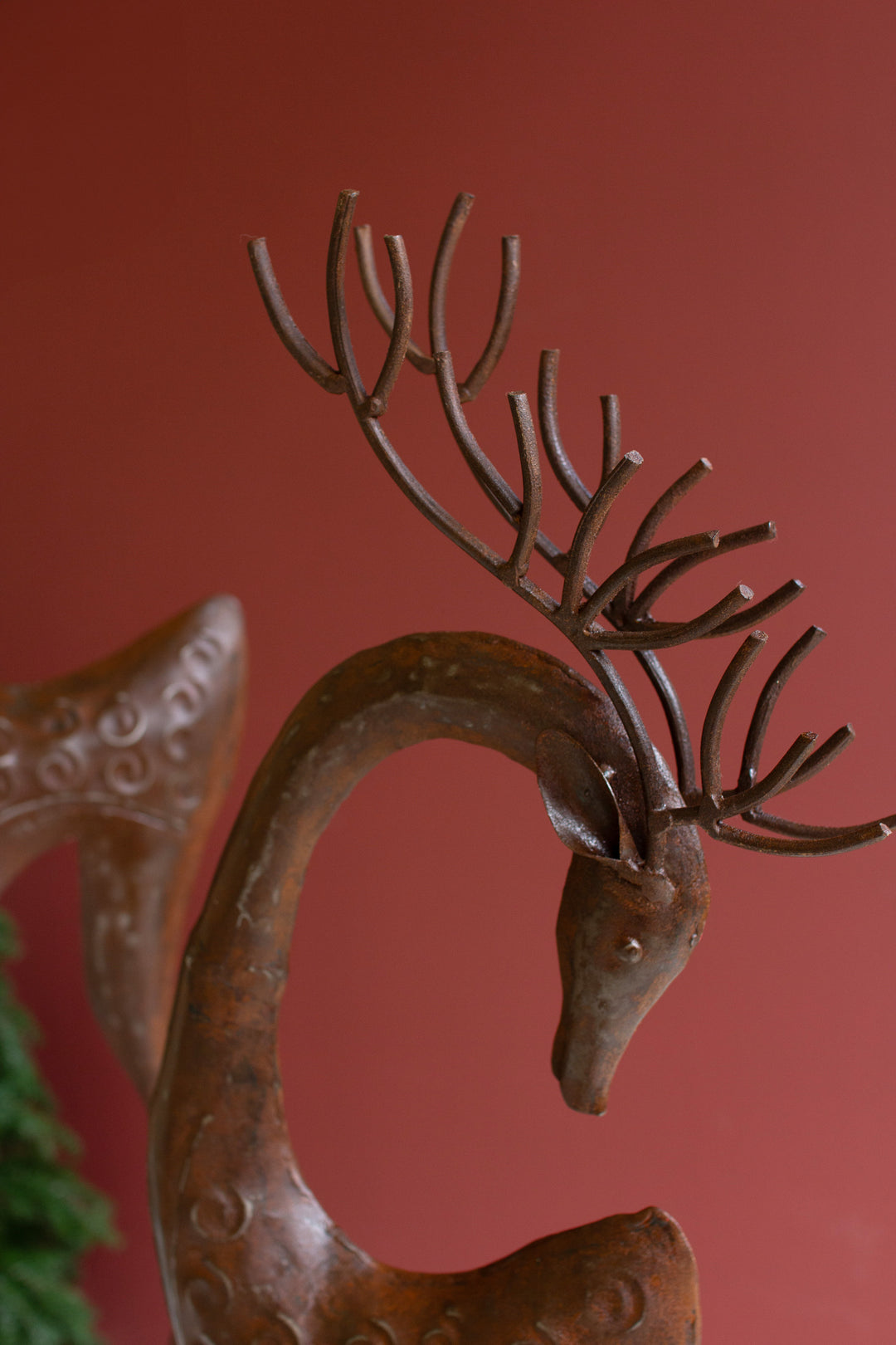 Set of 2 Rustic Metal Reindeer