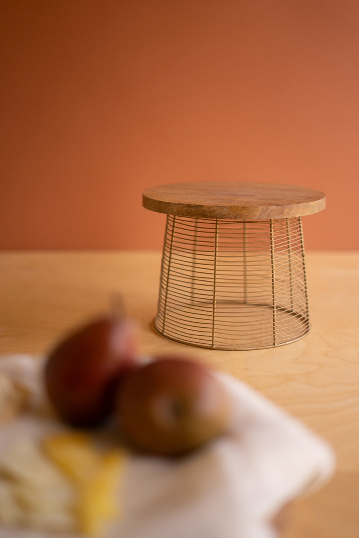 Set of 2 Round Mango Wood and Antique Gold Wire Risers