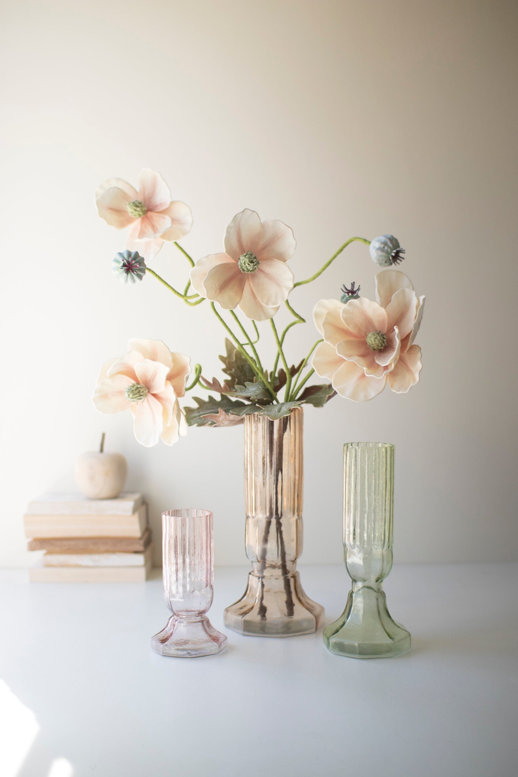 Set of 3 Fluted Glass Vases - Thumbnail 4