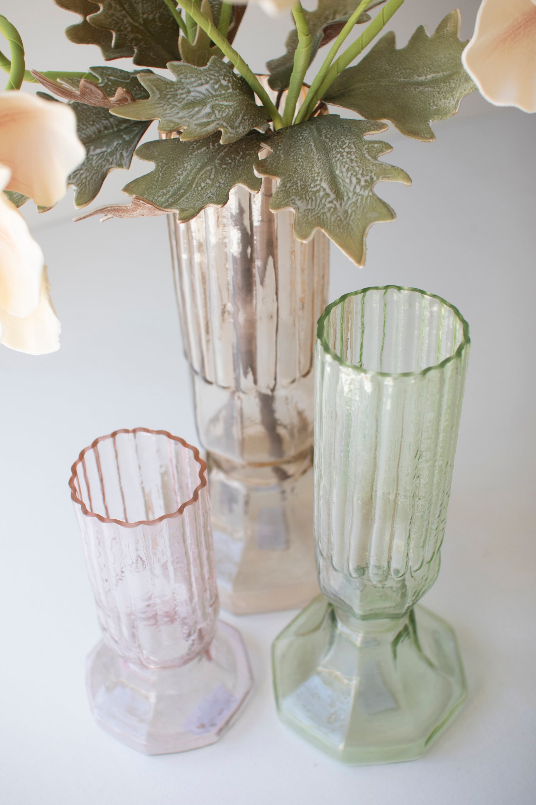 Kalalou Fluted Glass Vase - Thumbnail 3
