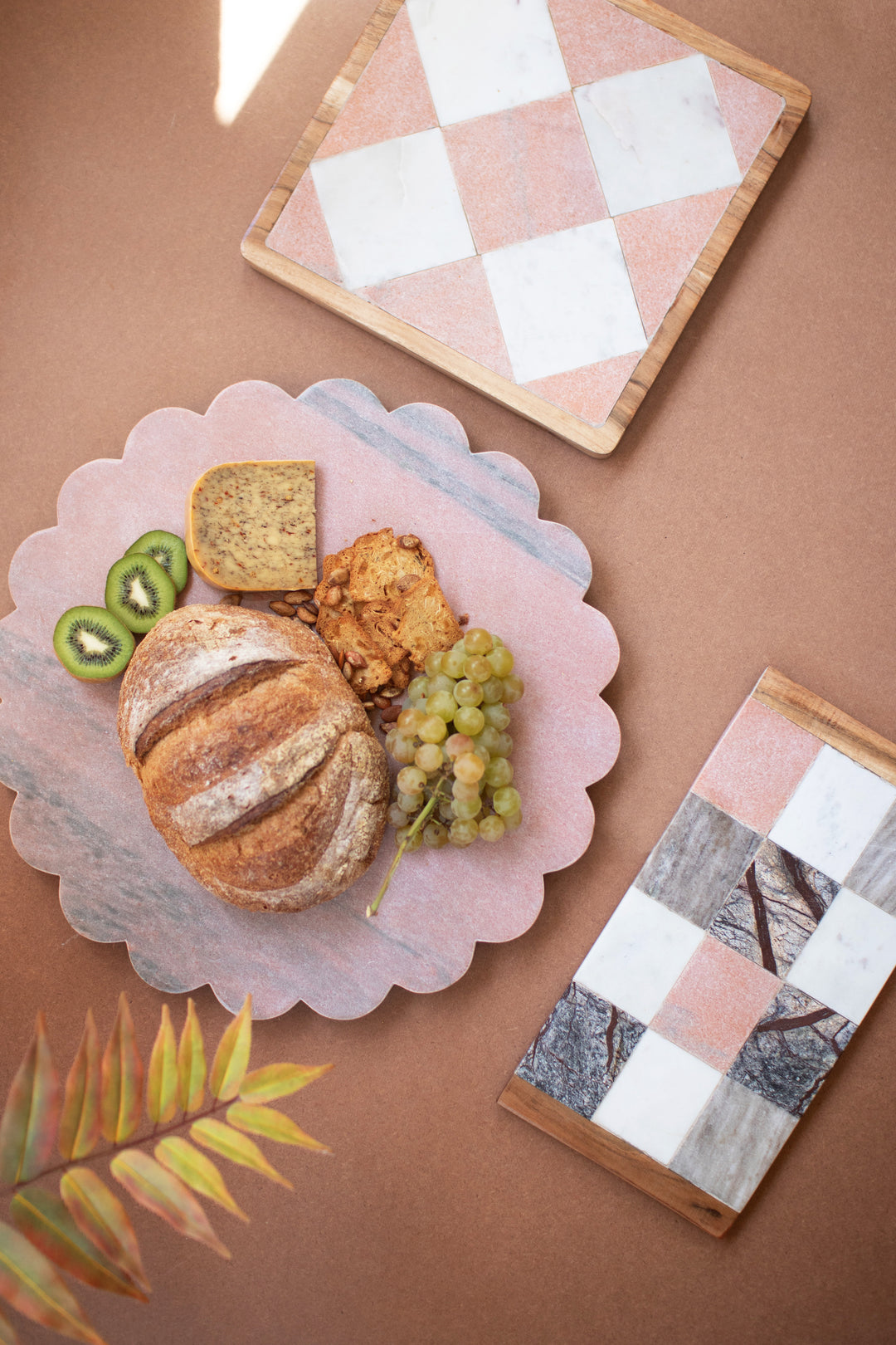 Scalloped Pink Marble Lazy Susan